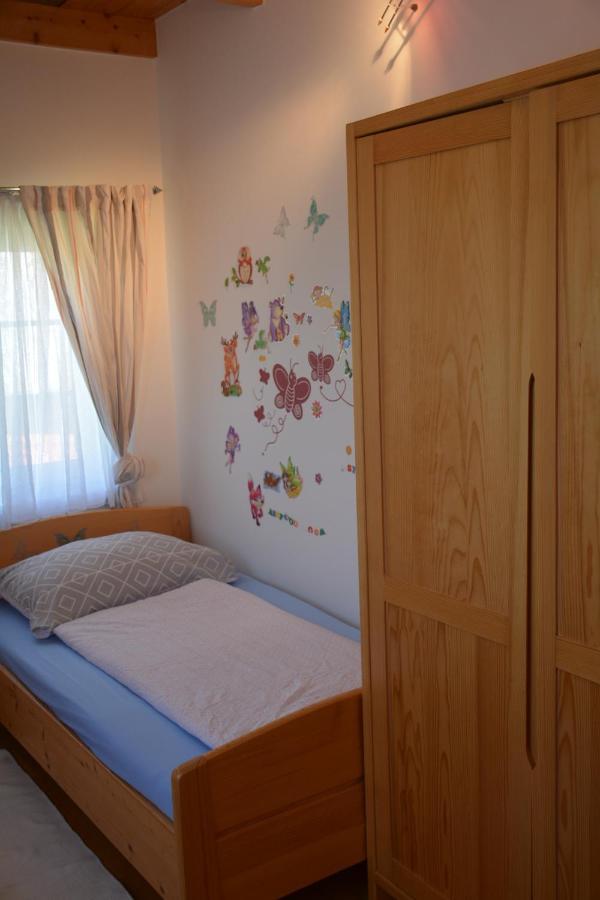 Ferienhaus Kristina/Hebalm ดอยช์แลนด์แบร์ก ภายนอก รูปภาพ